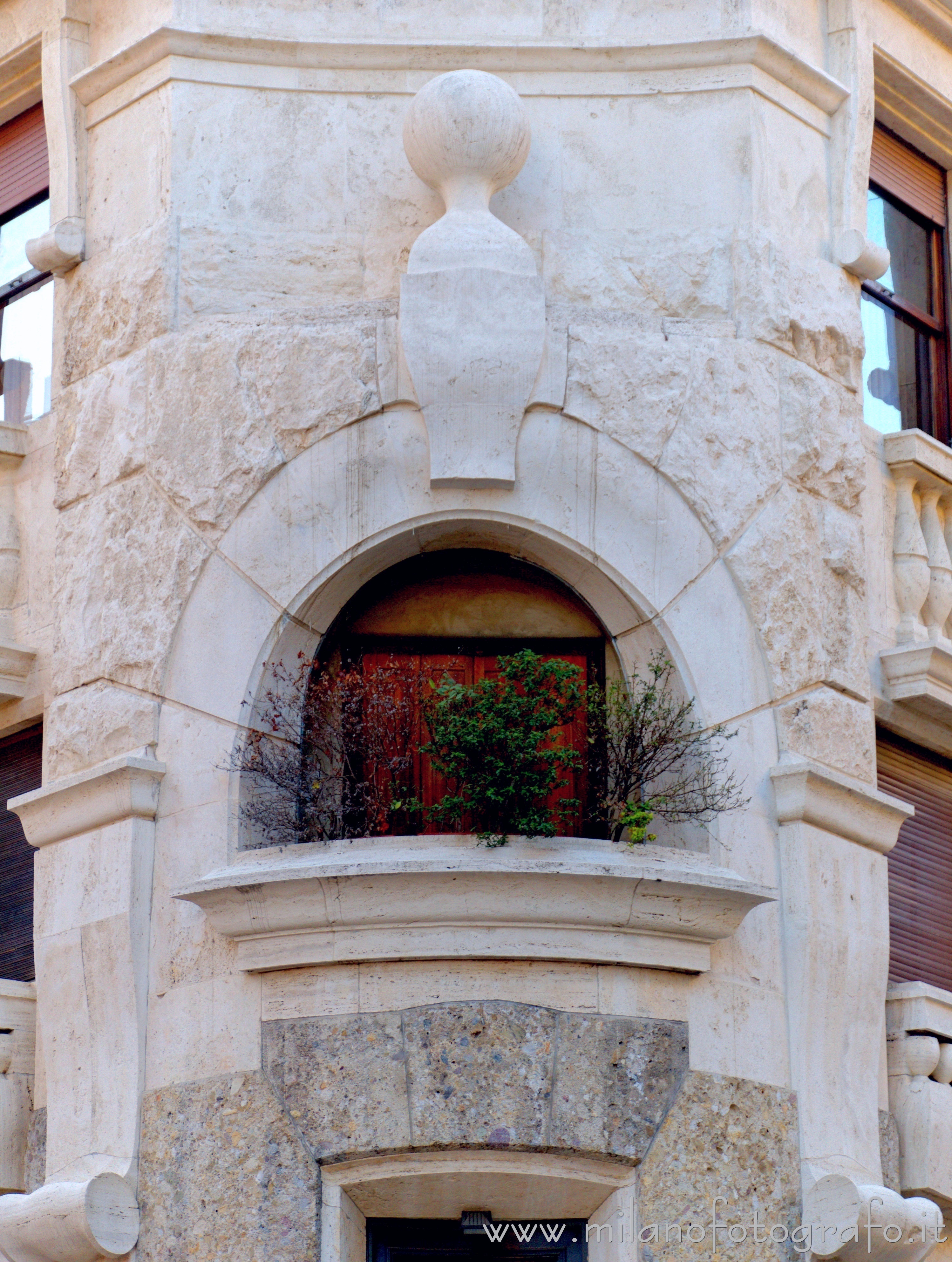 Milan (Italy) - Art decò balcony in the Quadrilateral of Silence
